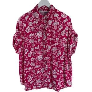 Vero  Pink bold Floral Blouse size large